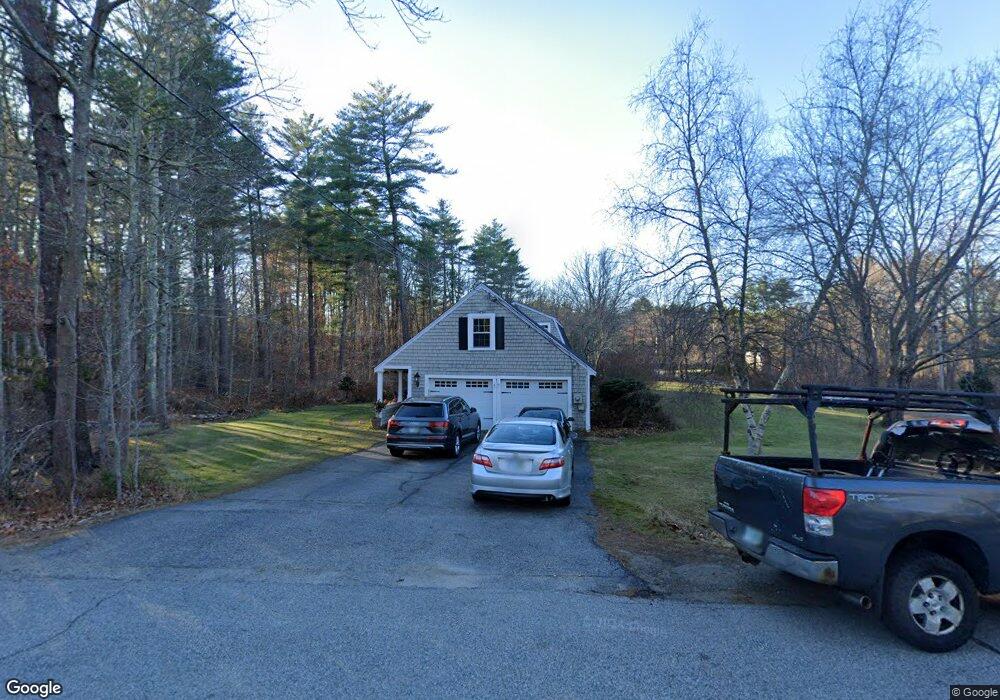 17 Pinewood Dr, Stratham, NH 03885 - photo 1