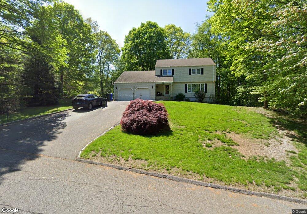 27 Jamestown Rd, Trumbull, CT 06611 - photo 1