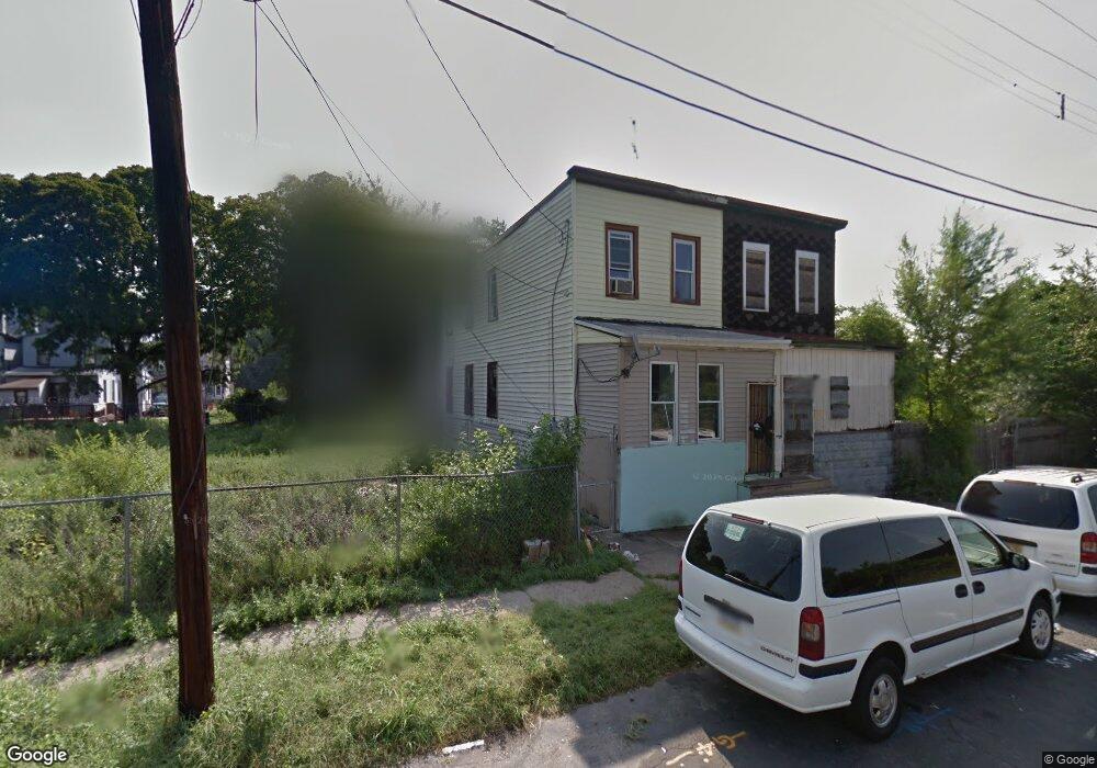 20 Stewart St, Camden, NJ 08105 - photo 1