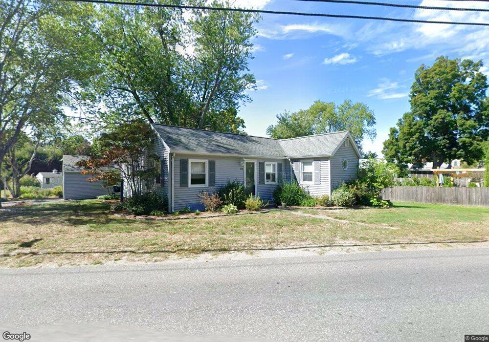 359 East St, Easthampton, MA 01027 - photo 1