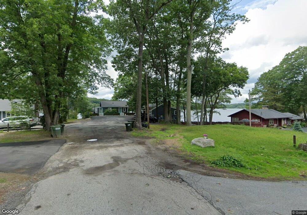 40 1/2 Maple Ln, Sutton, MA 01590 - photo 1