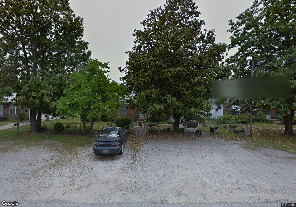 604 Lyttleton St, Camden, SC 29020 - photo 1