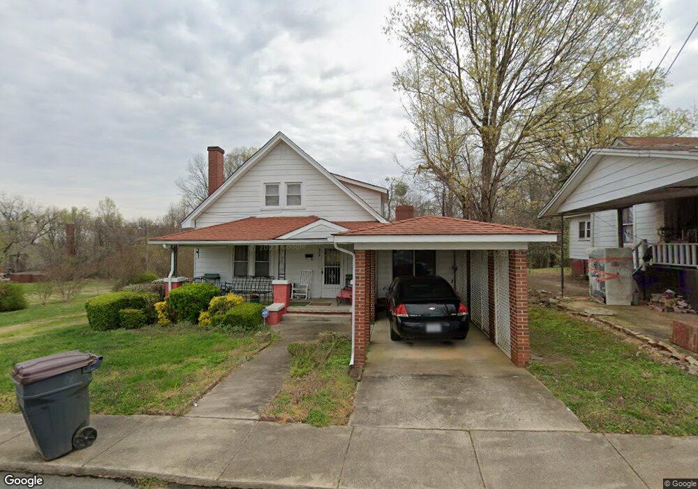 313 S Branch St, Reidsville, NC 27320 - photo 1