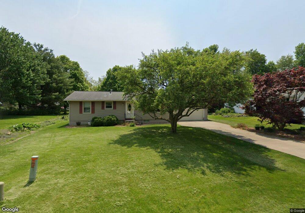 311 Orchard Hill Dr, Lagrange, IN 46761 - photo 1