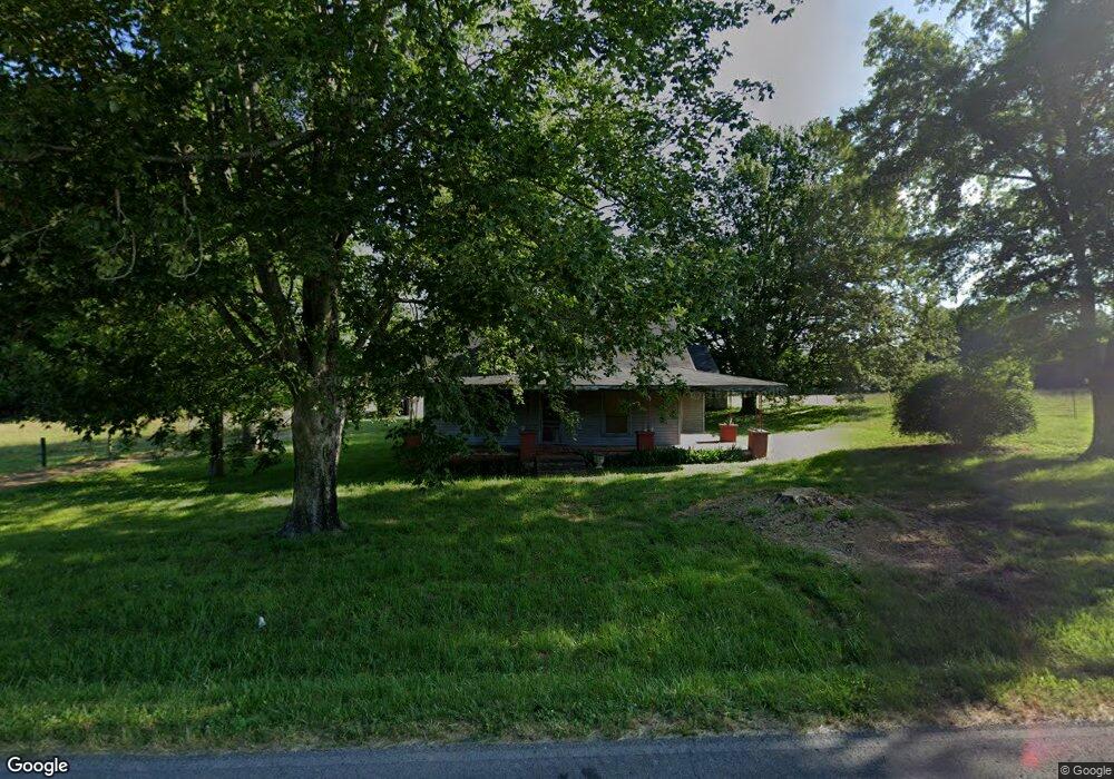 2260 Sims Rd, Shelbyville, TN 37160 - photo 1
