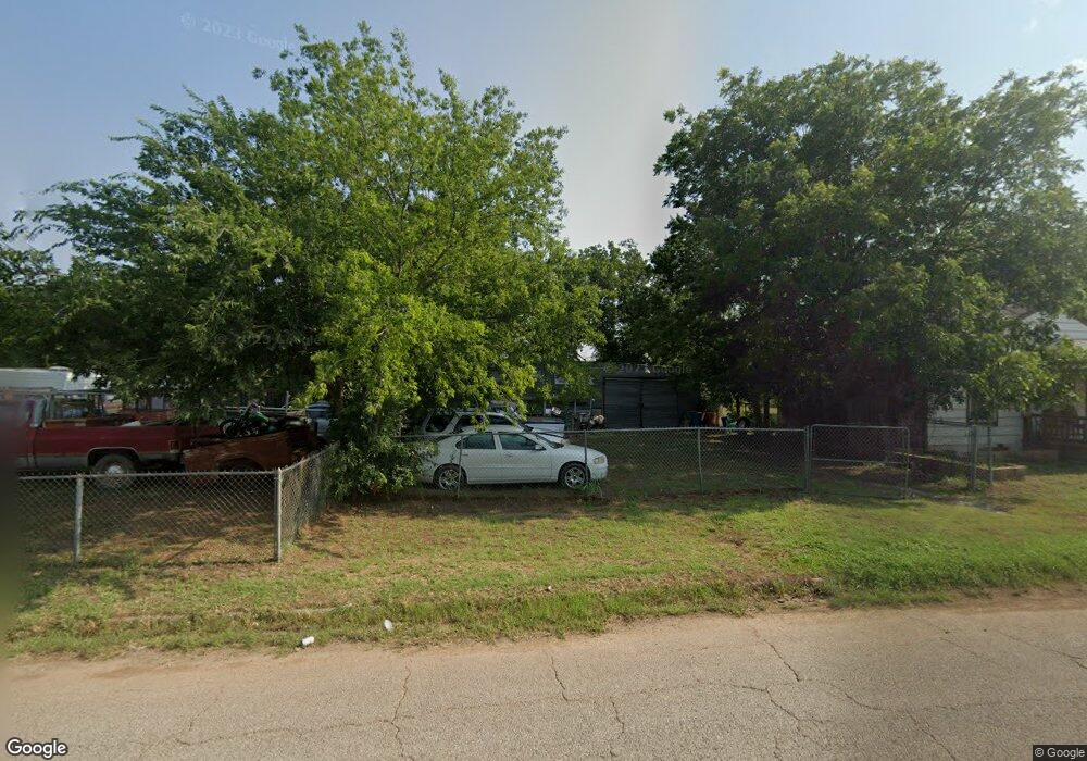 1314 33rd St, Wichita Falls, TX 76302 - photo 1