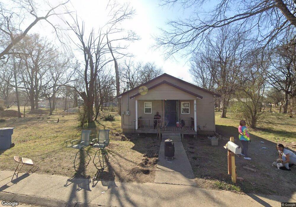 616 Russell St, New Madrid, MO 63869 - photo 1