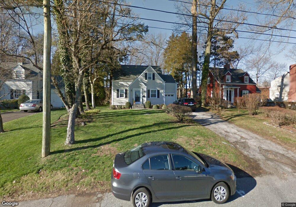 6 Peters Rd, Riverside, CT 06878 - photo 1