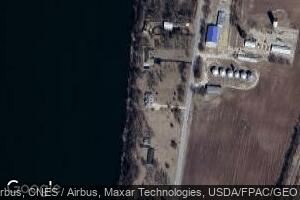 18000 River Rd N, Cordova, IL 61242