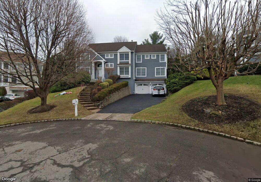 39 Baldwin Dr, Berkeley Heights, NJ 07922 - photo 1