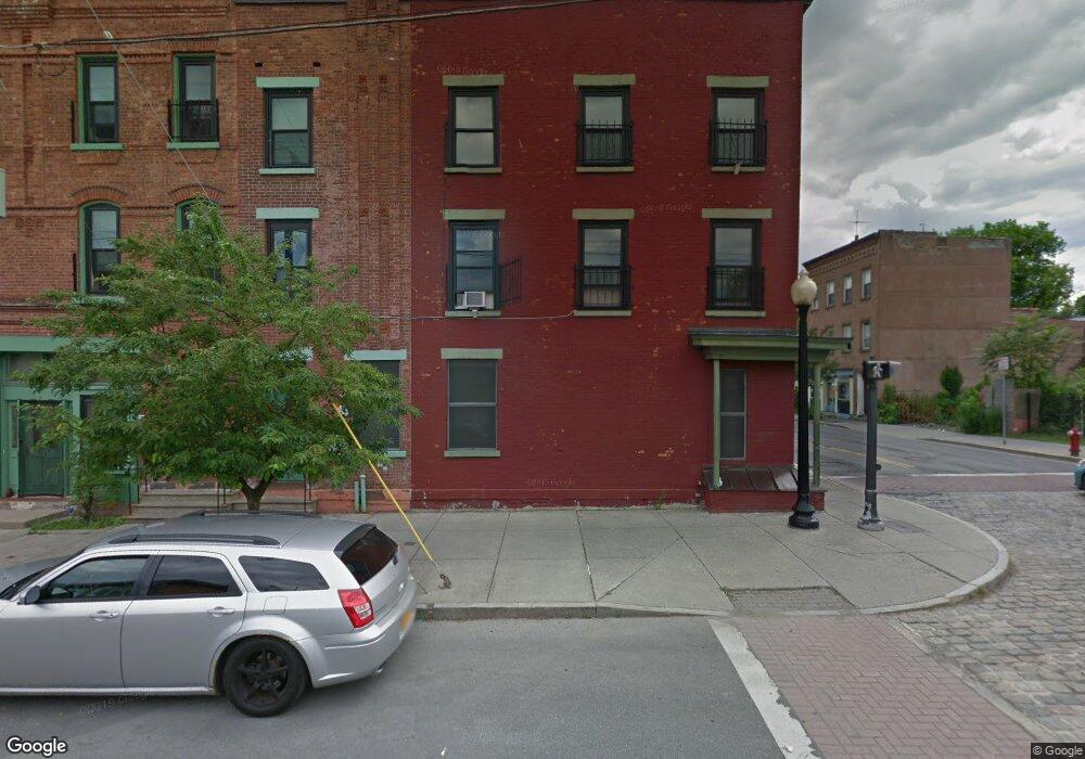 298 S Pearl St, Albany, NY 12202 - photo 1