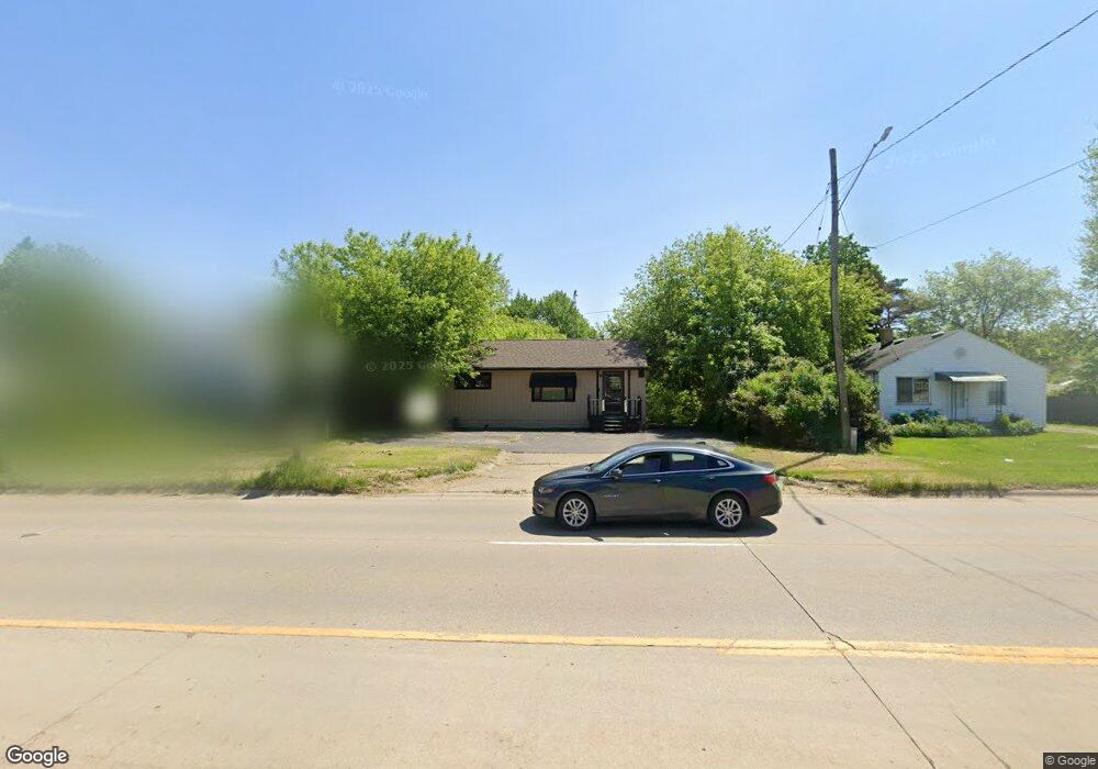 3464 N Linden Rd, Flint, MI 48504 - photo 1