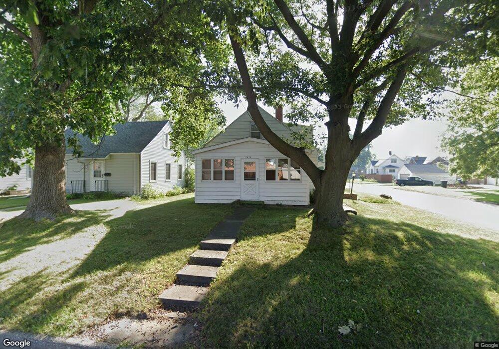 2034 2nd St, Moline, IL 61265 - photo 1