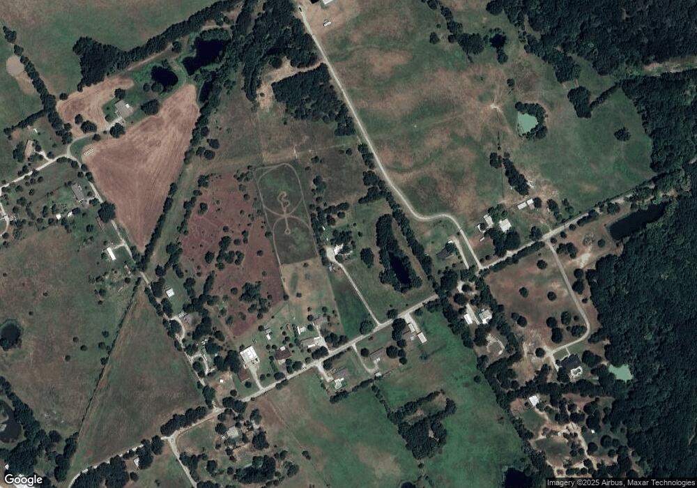 1060 Oak Valley Ln, Corsicana, TX 75110 - photo 1