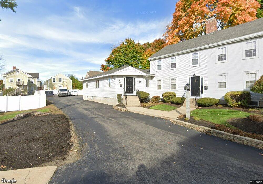 10 Crescent St, Wakefield, MA 01880 - photo 1