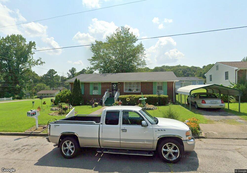 1910 Sunnyside Ave, Hopewell, VA 23860 - photo 1