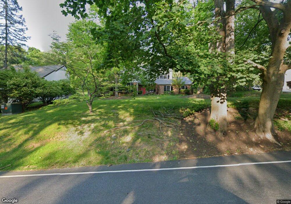 669 N Valley Rd, Paoli, PA 19301 - photo 1