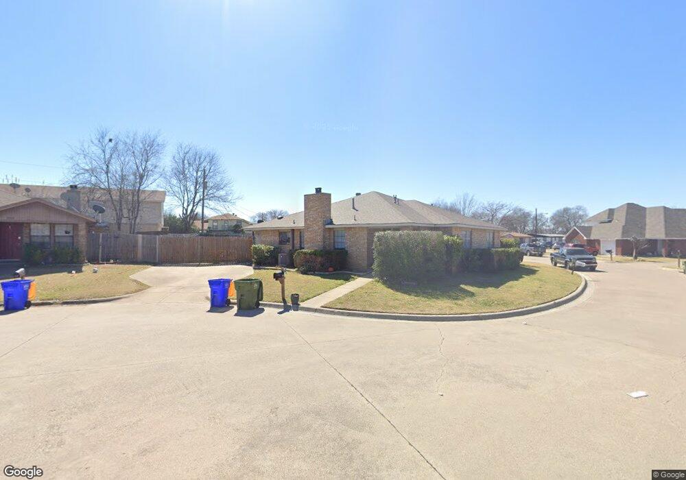 206 Lanham Ct, Fort Worth, TX 76108 - photo 1