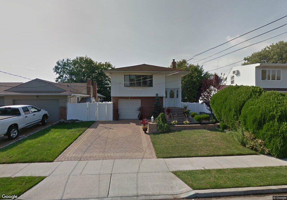 4062 Massachusetts Ave, Island Park, NY 11558 - photo 1