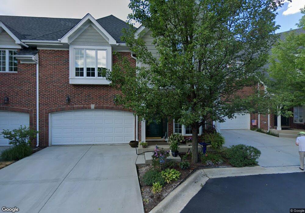 146 E Knighton Place, Elmhurst, IL 60126 - photo 1