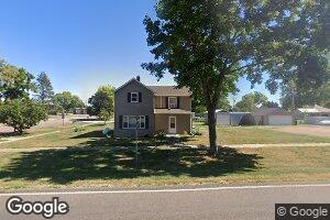 912 Walnut St, Springfield, SD 57062