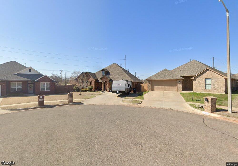 501 Beechwood Way, Moore, OK 73160 - photo 1