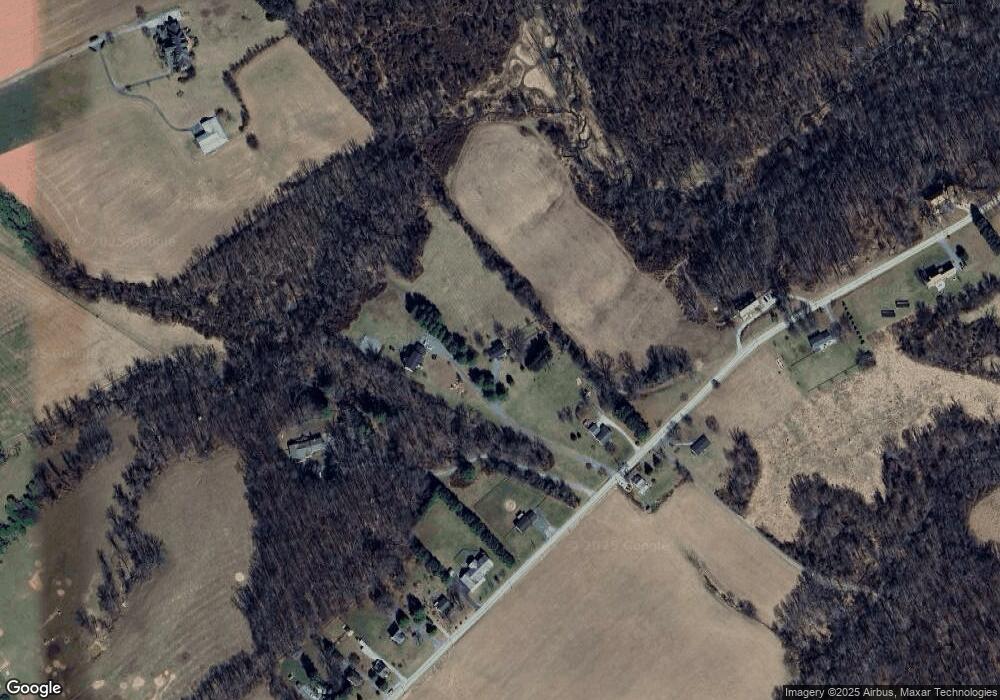 4830 Pleasant Grove Rd unit A, Reisterstown, MD 21136 - photo 1