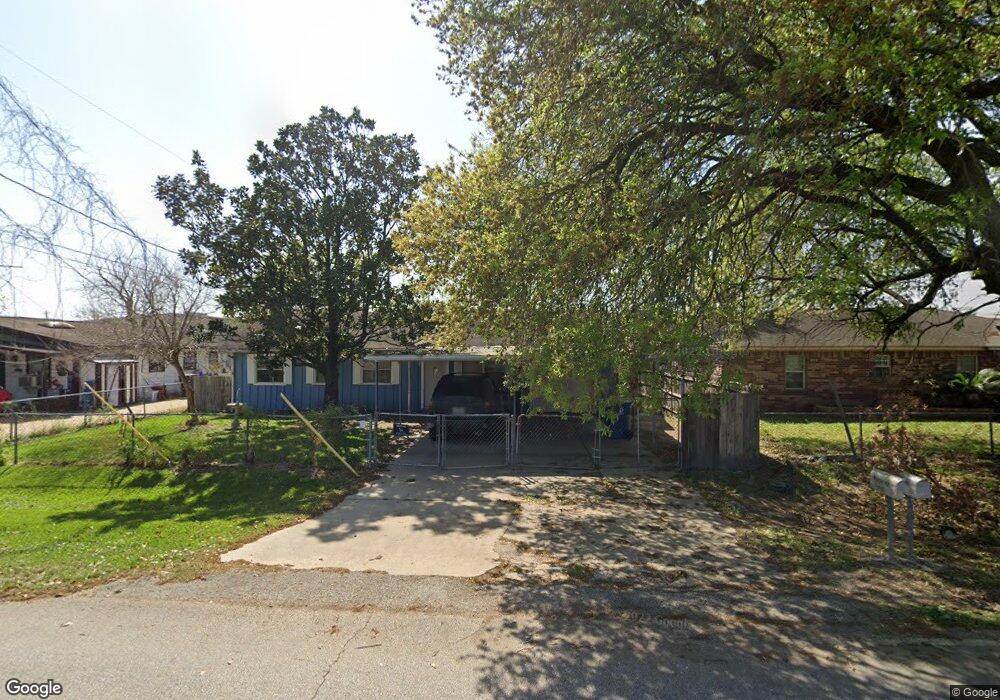 11611 Maymount Ln, Houston, TX 77093 - photo 1