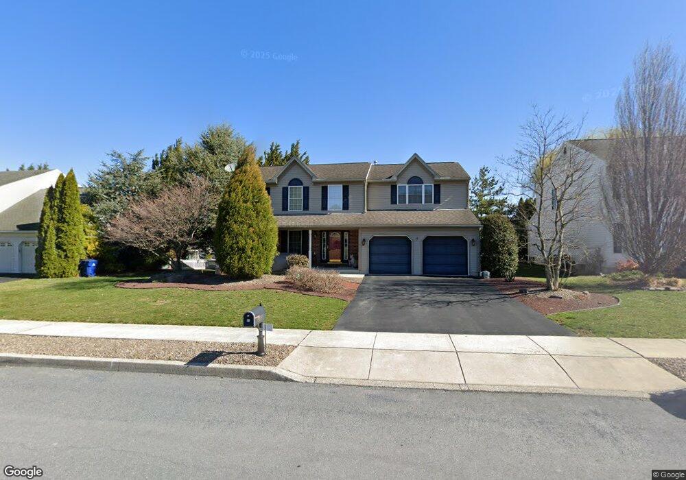 3503 Mohegan Dr, Reading, PA 19608 - photo 1