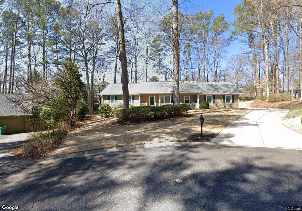 195 Oak Knoll Ct SE, Smyrna, GA 30082 - photo 1