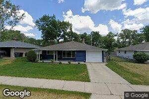 2421 Club Dr, South Bend, IN 46615