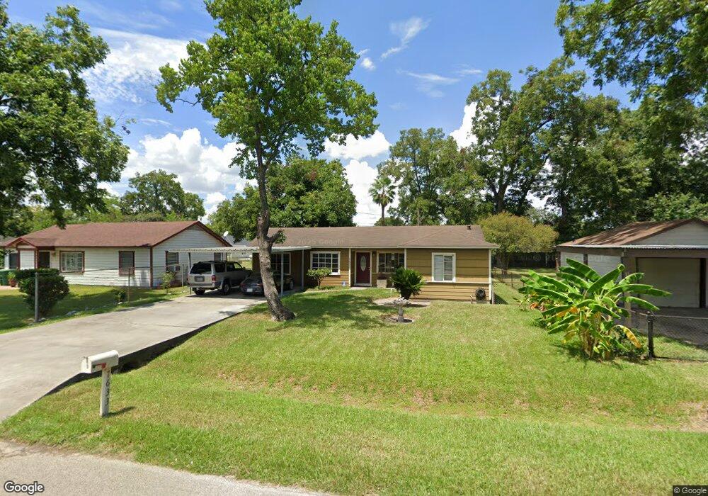 7633 Delavan Dr, Houston, TX 77028 - photo 1