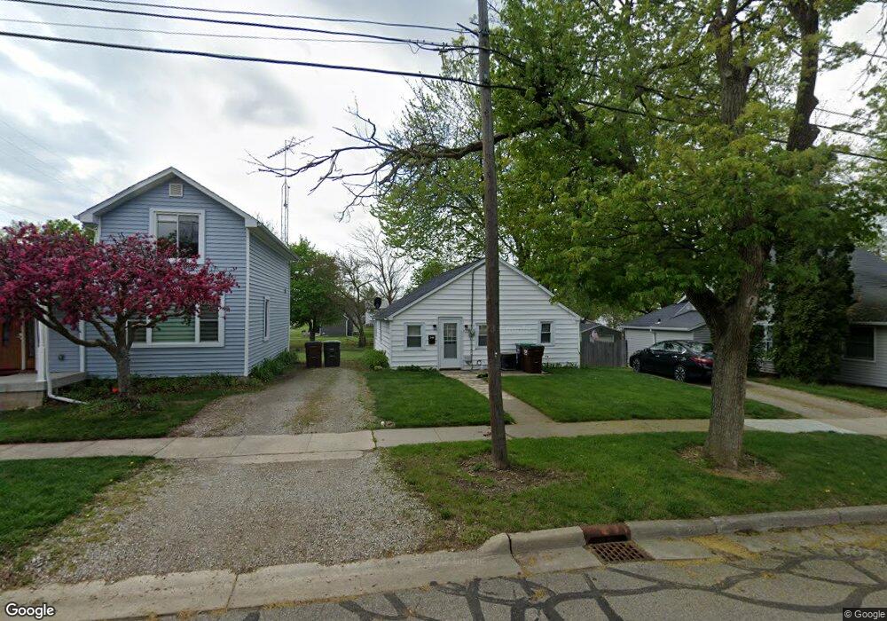 746 Hoch Ave, Adrian, MI 49221 - photo 1
