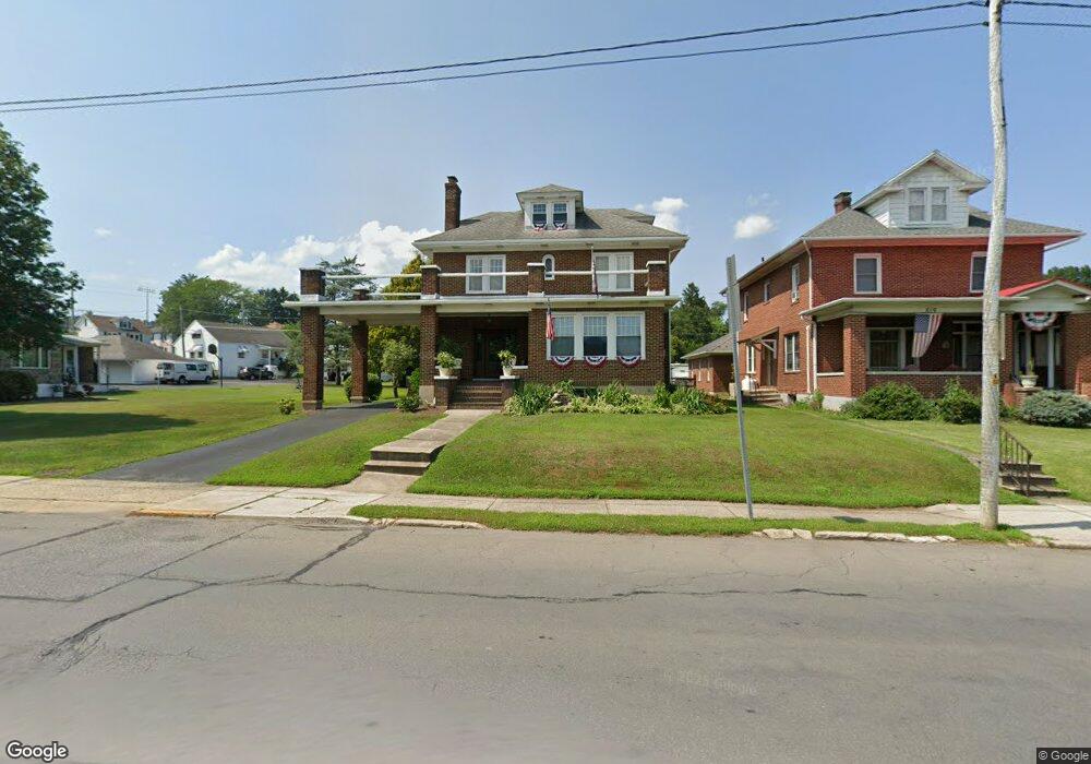 818 Mahoning St, Lehighton, PA 18235 - photo 1