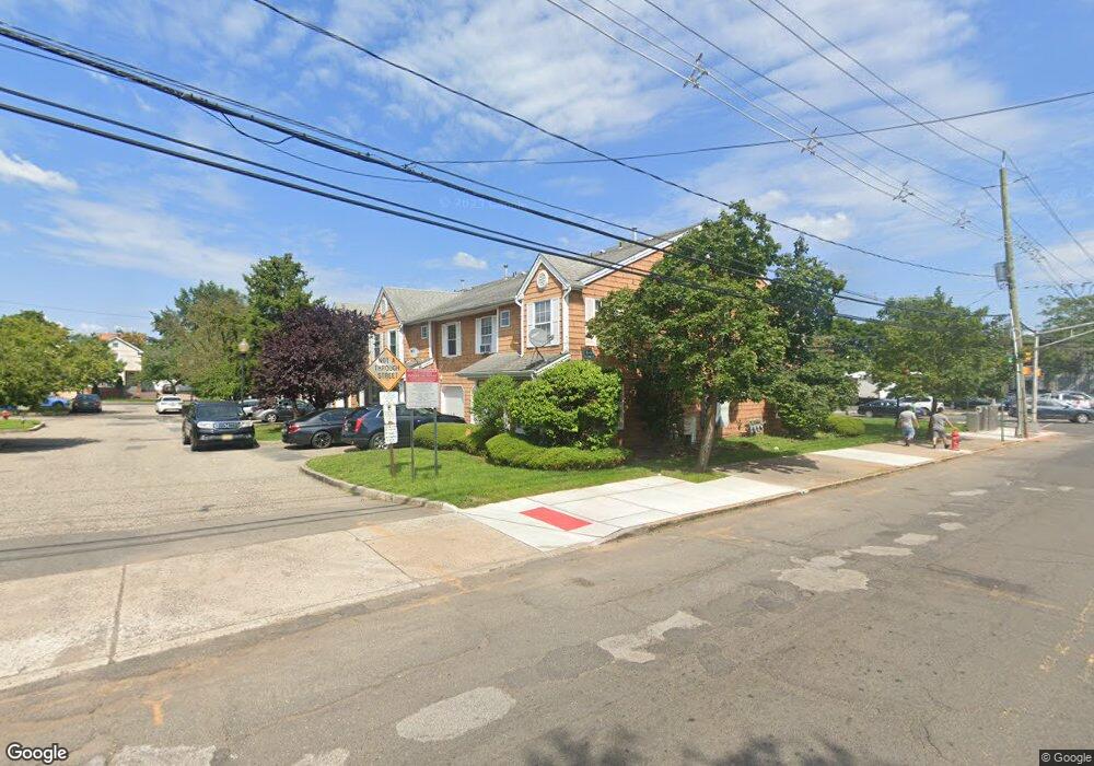 3 Delavan Ct, New Brunswick, NJ 08901 - photo 1