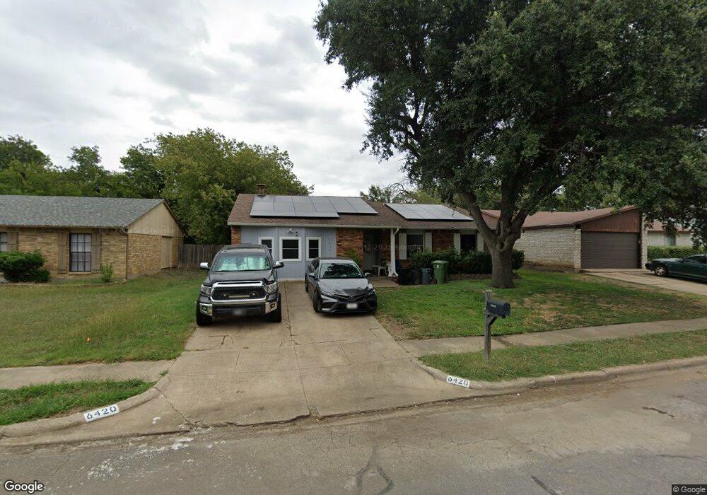 6420 Sandhurst Ln E, North Richland Hills, TX 76182 - photo 1