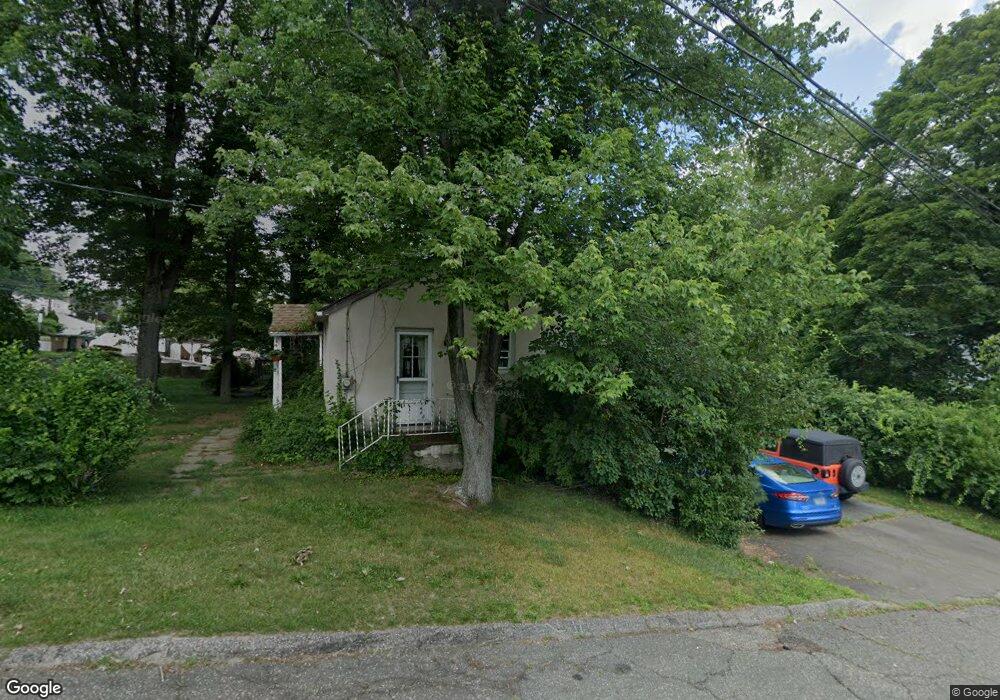 133 Columbus Place, Stamford, CT 06907 - photo 1