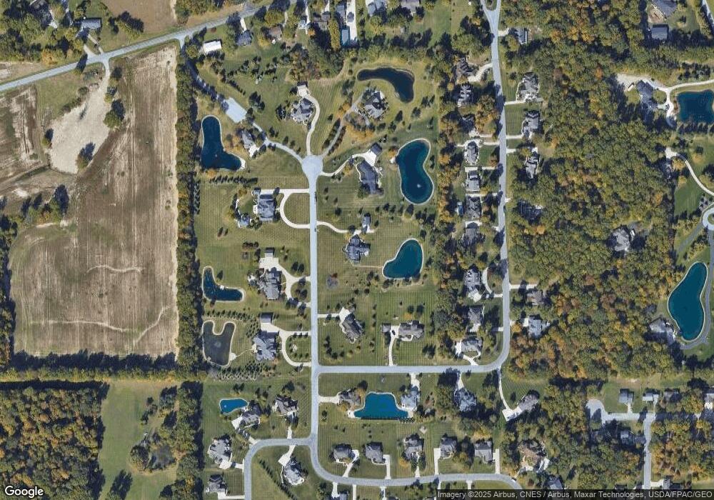 2835 Oak Hill Ct, Lima, OH 45805 - photo 1