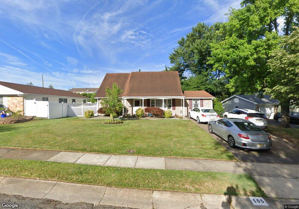 105 Andover Ln, Matawan, NJ 07747 - photo 1