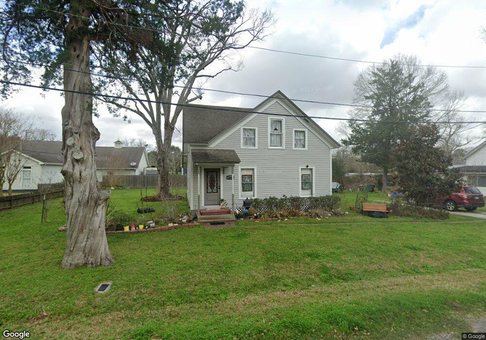 309 E Park St, Alvin, TX 77511 - photo 1