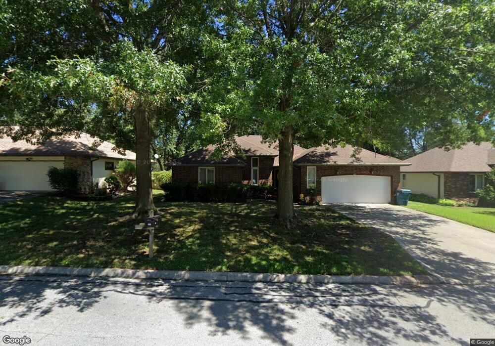 502 Hillcrest Ave, Nixa, MO 65714 - photo 1