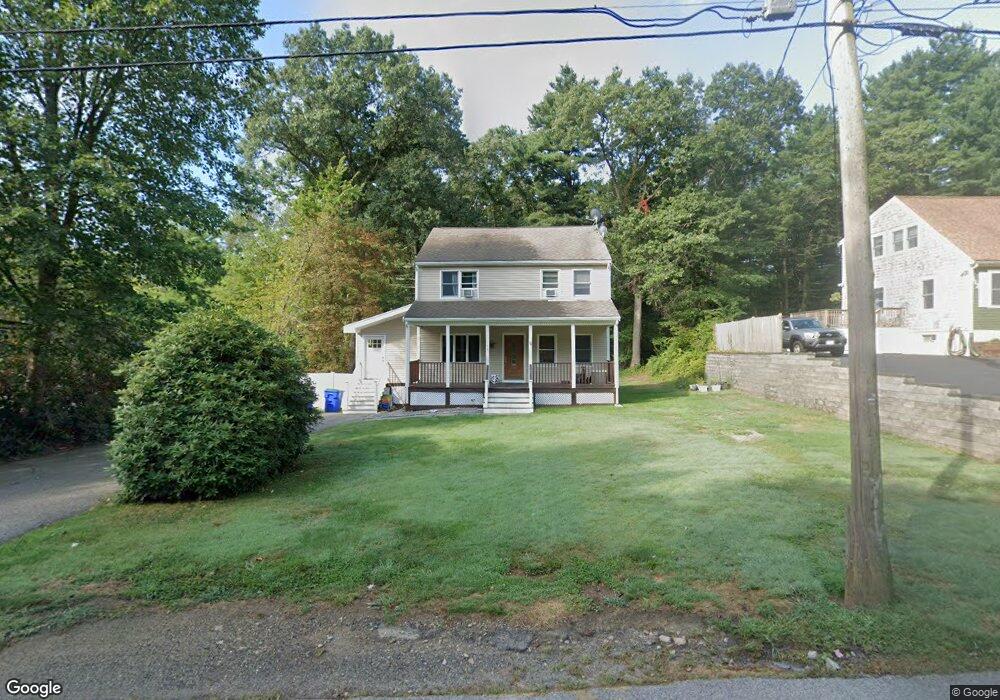 106 Greenwood St, Rockland, MA 02370 - photo 1