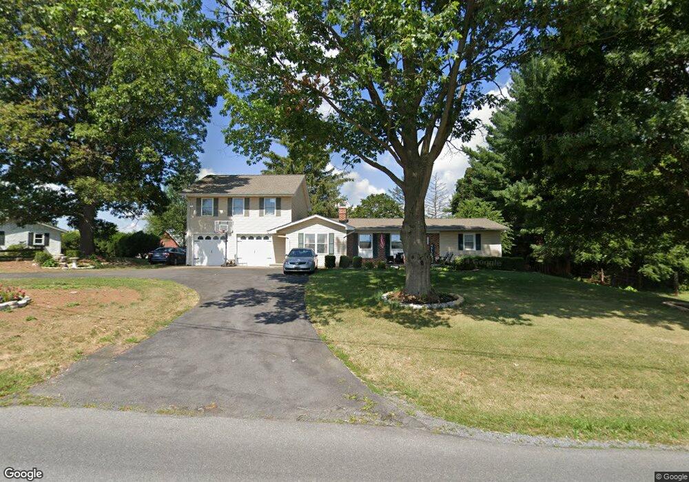 1989 Leetown Rd, Kearneysville, WV 25430 - photo 1