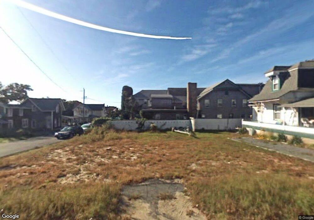 14 Narragansett Ave, Oak Bluffs, MA 02557 - photo 1