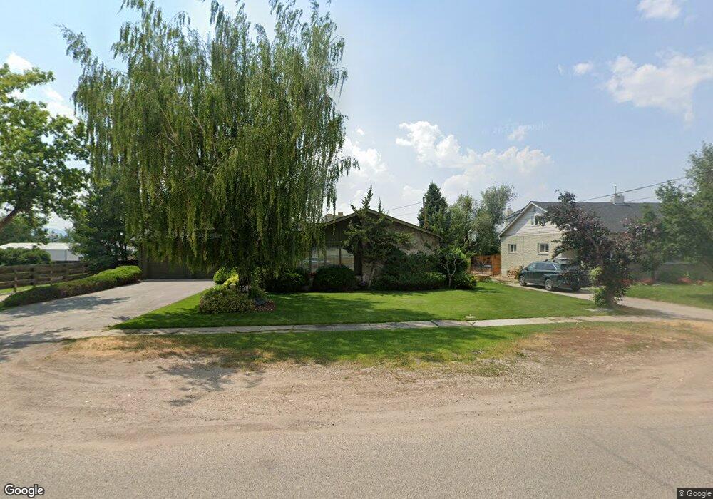 352 N 1st St, Driggs, ID 83422 - photo 1