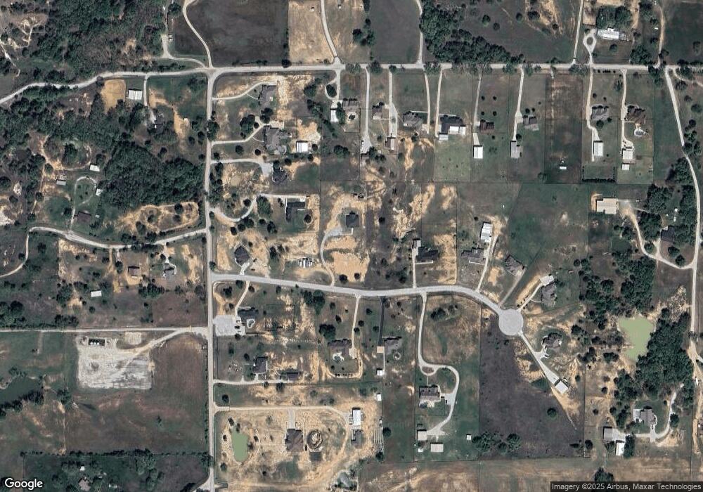 117 Horse Whisper Ct, Decatur, TX 76234 - photo 1