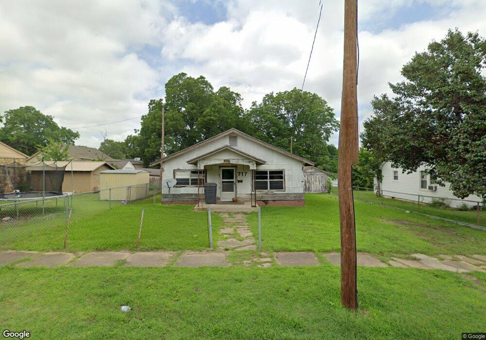 717 2nd Ave NE, Ardmore, OK 73401 - photo 1