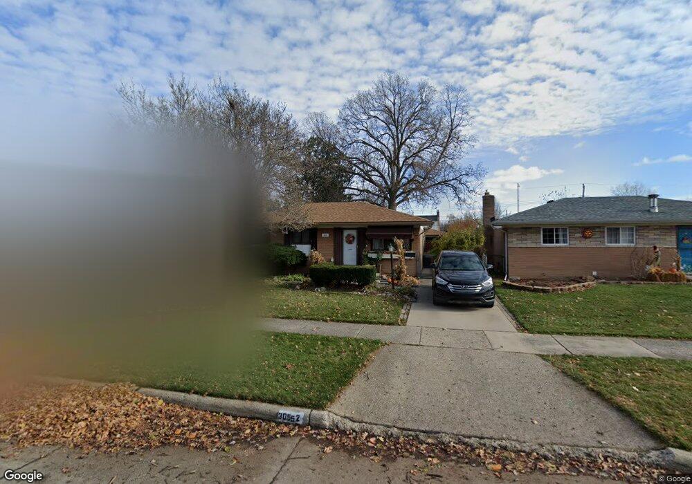 30552 Indigo St, Roseville, MI 48066 - photo 1