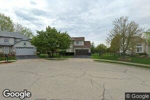 2675 W Hidden Glen Dr, Waukegan, IL 60085