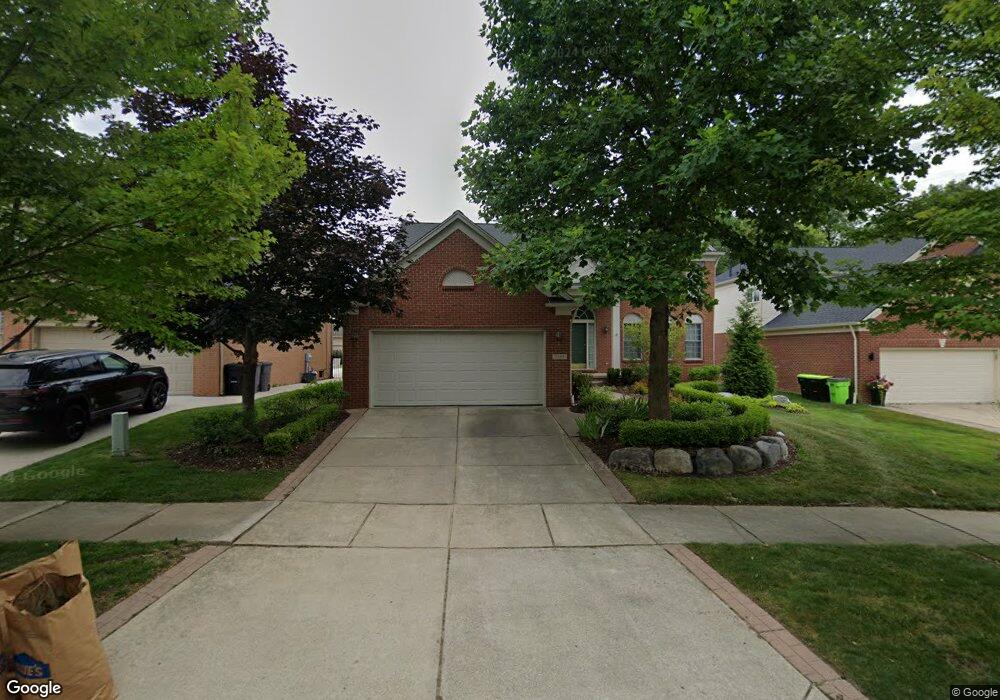 7583 Windgate Cir unit 11, West Bloomfield, MI 48323 - photo 1